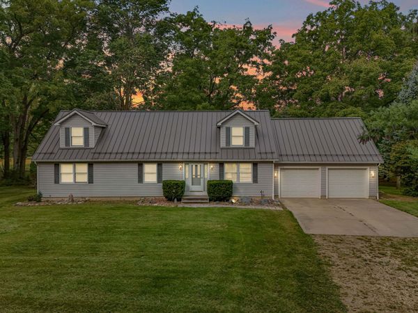 994 Herl Road, Bronson, MI 49028