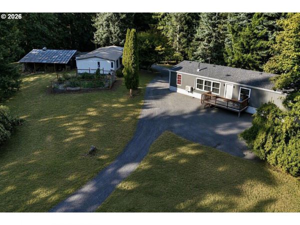 27796 BUSH LN, Scappoose, OR 97056