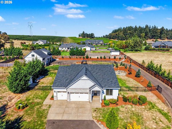 7182 ELMER NE CT, Silverton, OR 97381