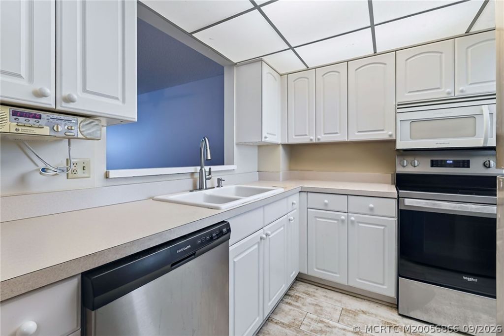 10680 S Ocean Drive , Unit 402, Jensen Beach, FL 34957 Photo