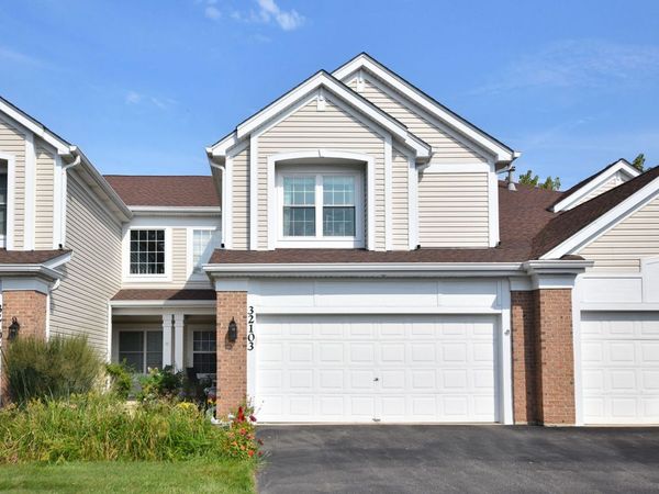 32103 Millard Circle , Warrenville, IL 60555
