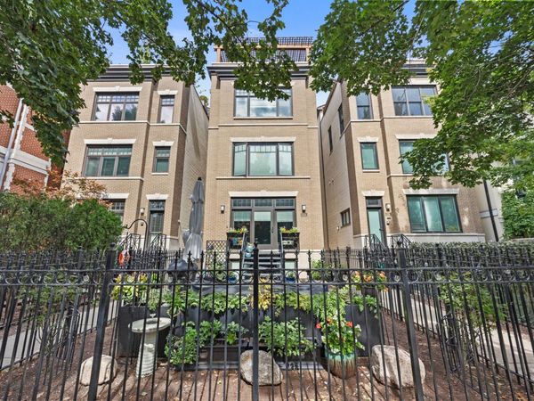 708 W Schubert Avenue , Unit B, Chicago, IL 60614