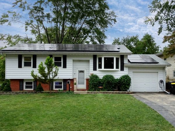 719 Kathleen Drive , Normal, IL 61761