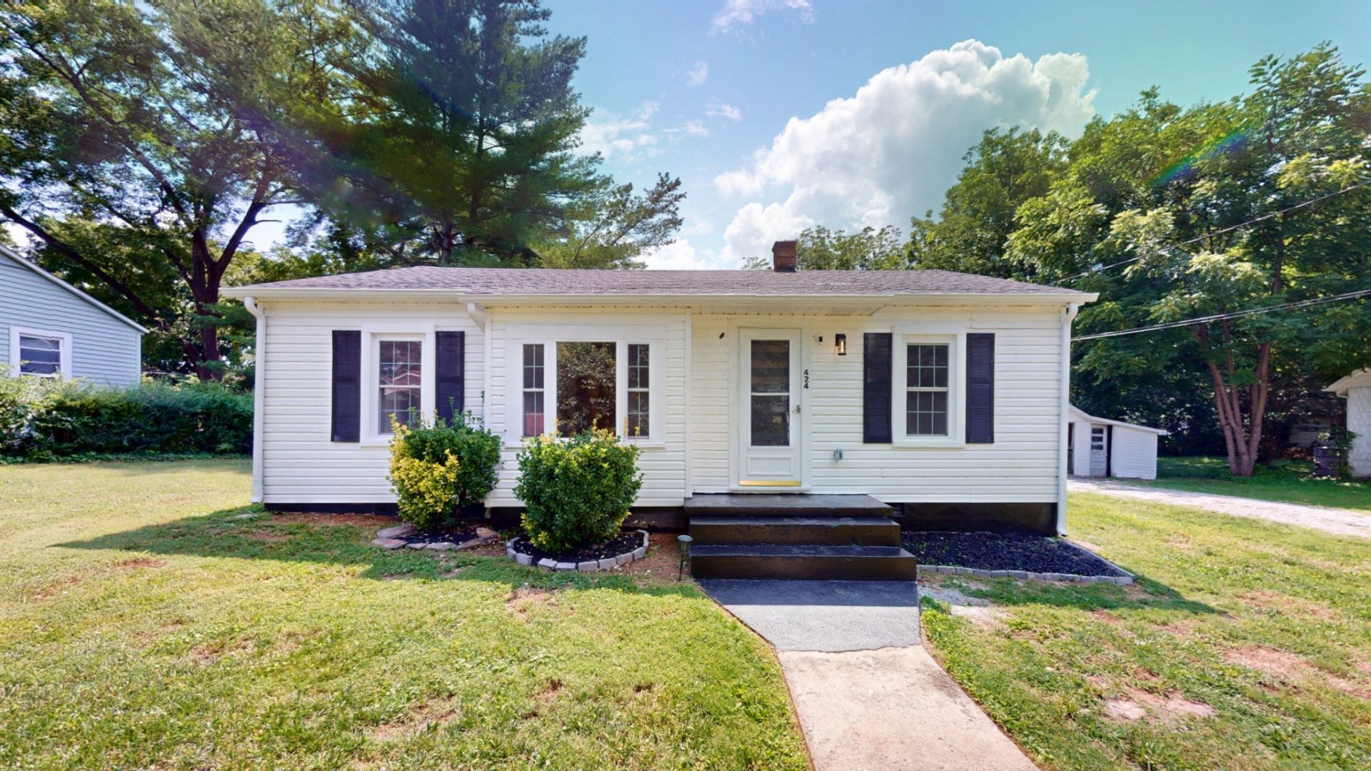 424 Laura Ave, Winchester, TN 37398 Main Photo