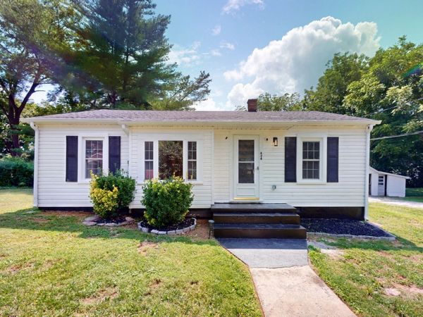 424 Laura Ave , Winchester, TN 37398