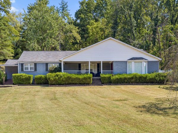 1332 S Dickerson Rd , Goodlettsville, TN 37072
