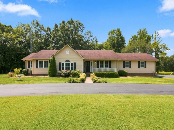3515 County Home Rd , Paris, TN 38242