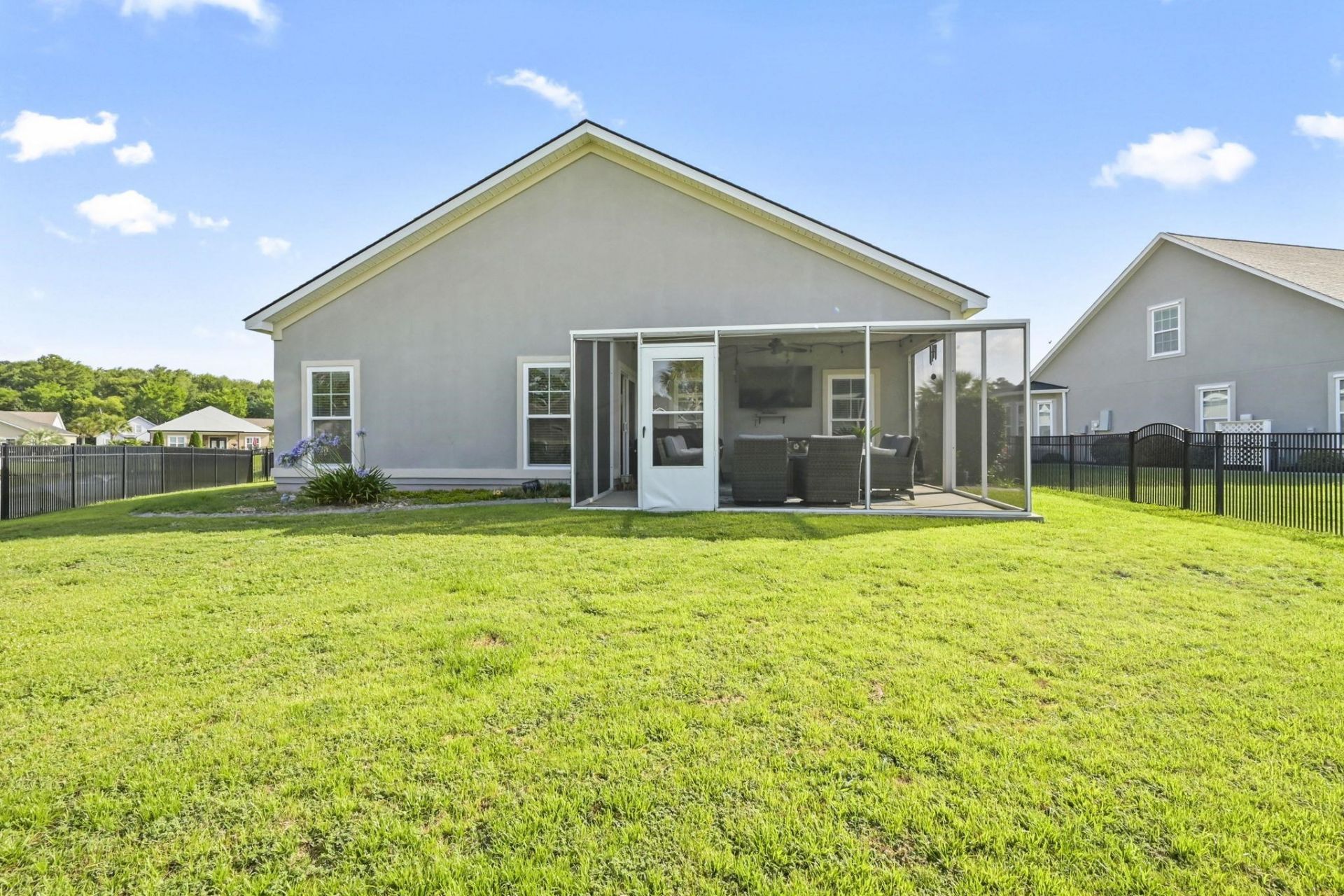 830 Covelo Ln.  Photo 24