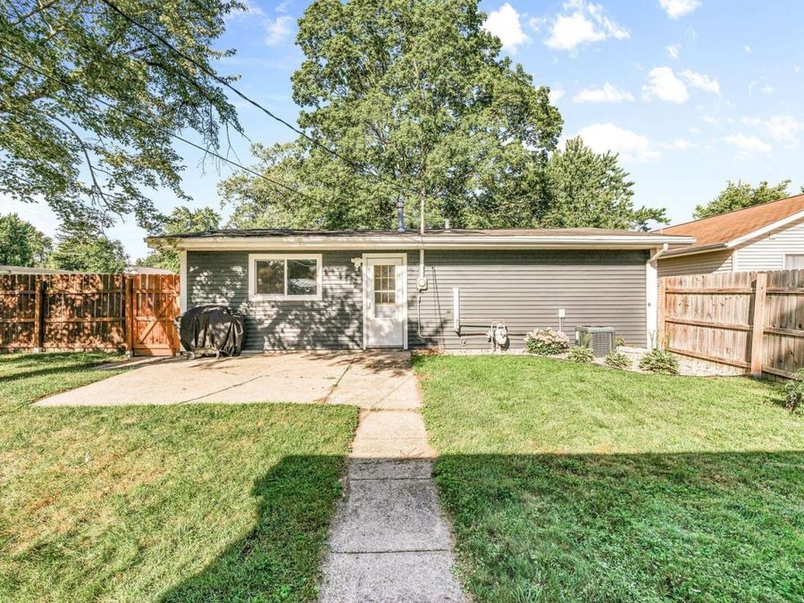 Property Image 6