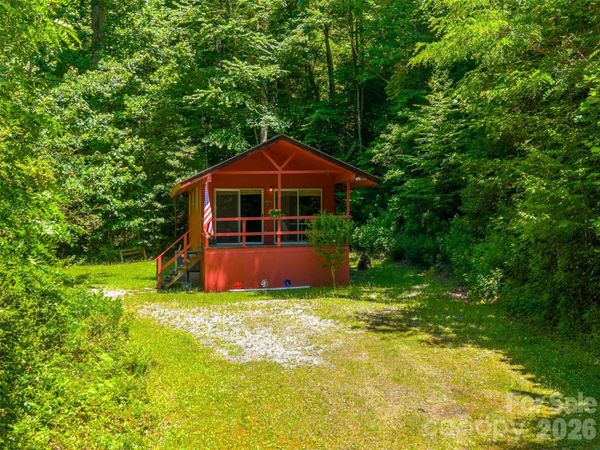 255 Bailey Avenue , Bryson City, NC 28713