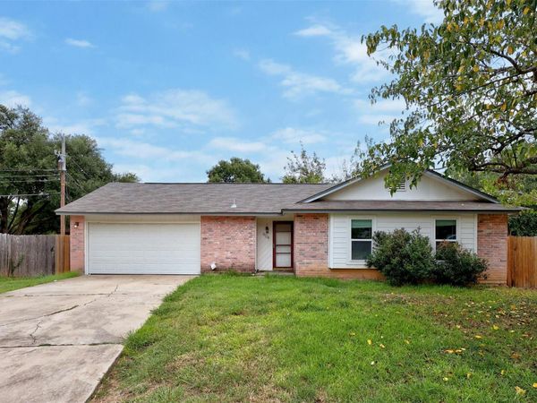 904 Fairway Green CV, Round Rock, TX 78664