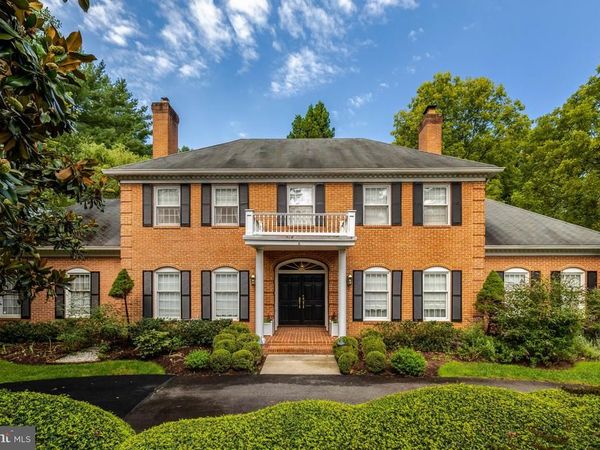 216 RIVER PARK DRIVE, GREAT FALLS, VA 22066