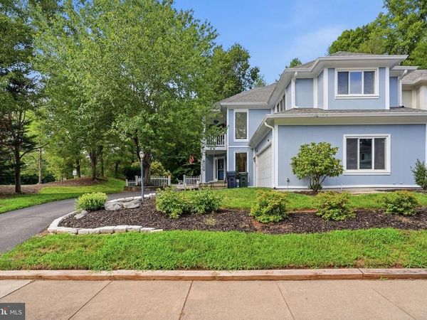 47656 PENNRUN WAY, STERLING, VA 20165