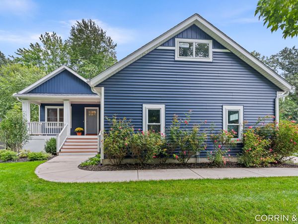 1541 W 32nd Street, Holland, MI 49423