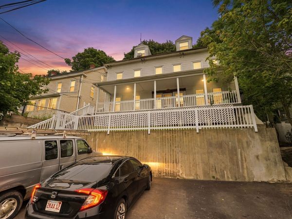 1 Oak St, Clinton, MA 01510