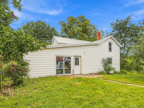 17405 I AVE, Letts, IA 52754