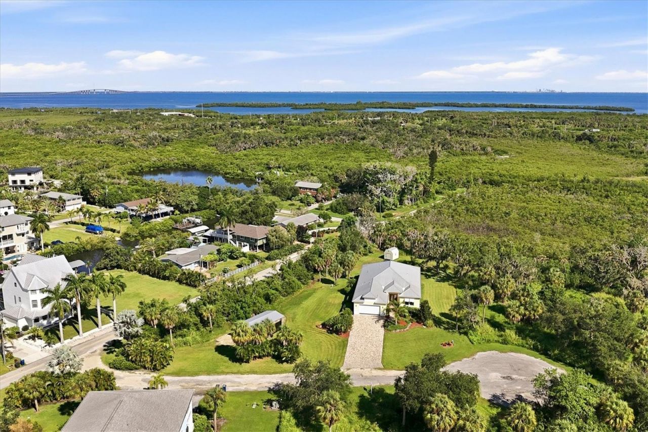 1914 Kennedy Court, Terra Ceia, FL 34250 Photo