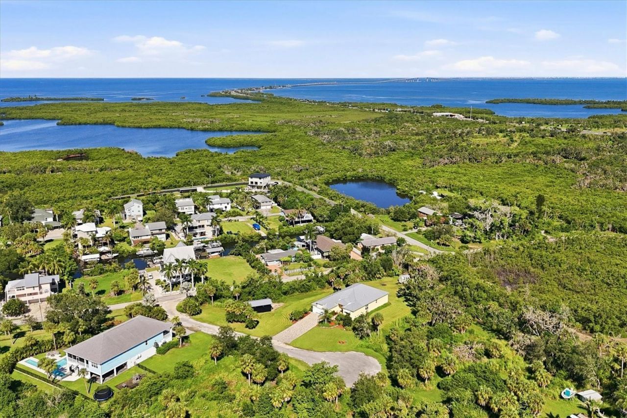 1914 Kennedy Court, Terra Ceia, FL 34250 Photo