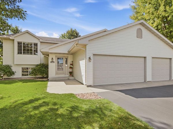 1120 Applewood Court , Waite Park, MN 56387