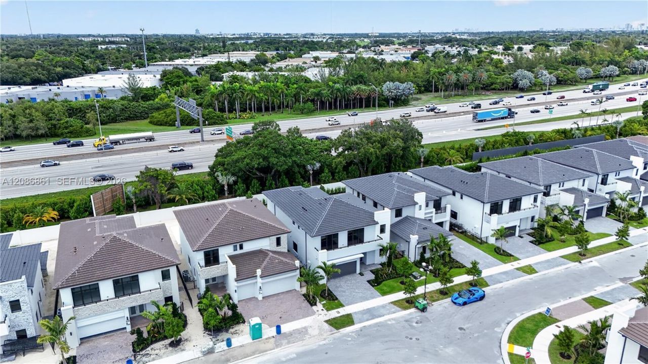 19638 NE 14th Ave , Unit 19638, Miami, FL 33179 Photo