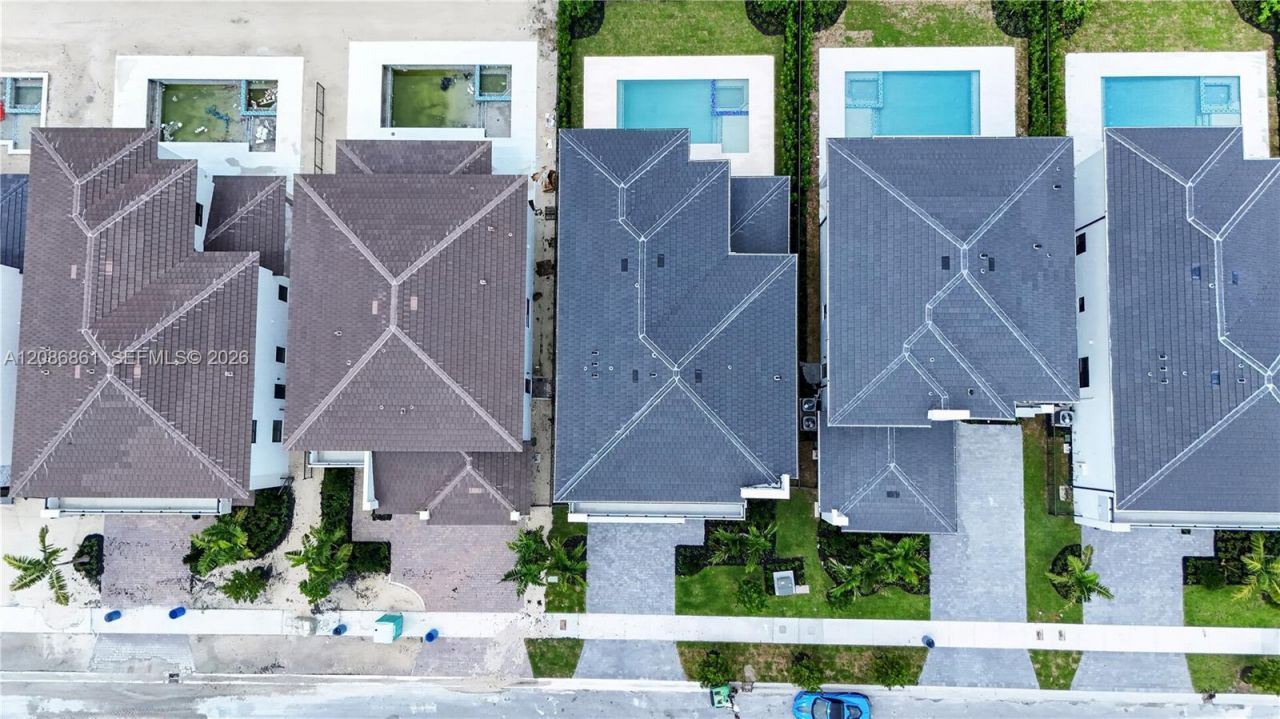 19638 NE 14th Ave , Unit 19638, Miami, FL 33179 Photo