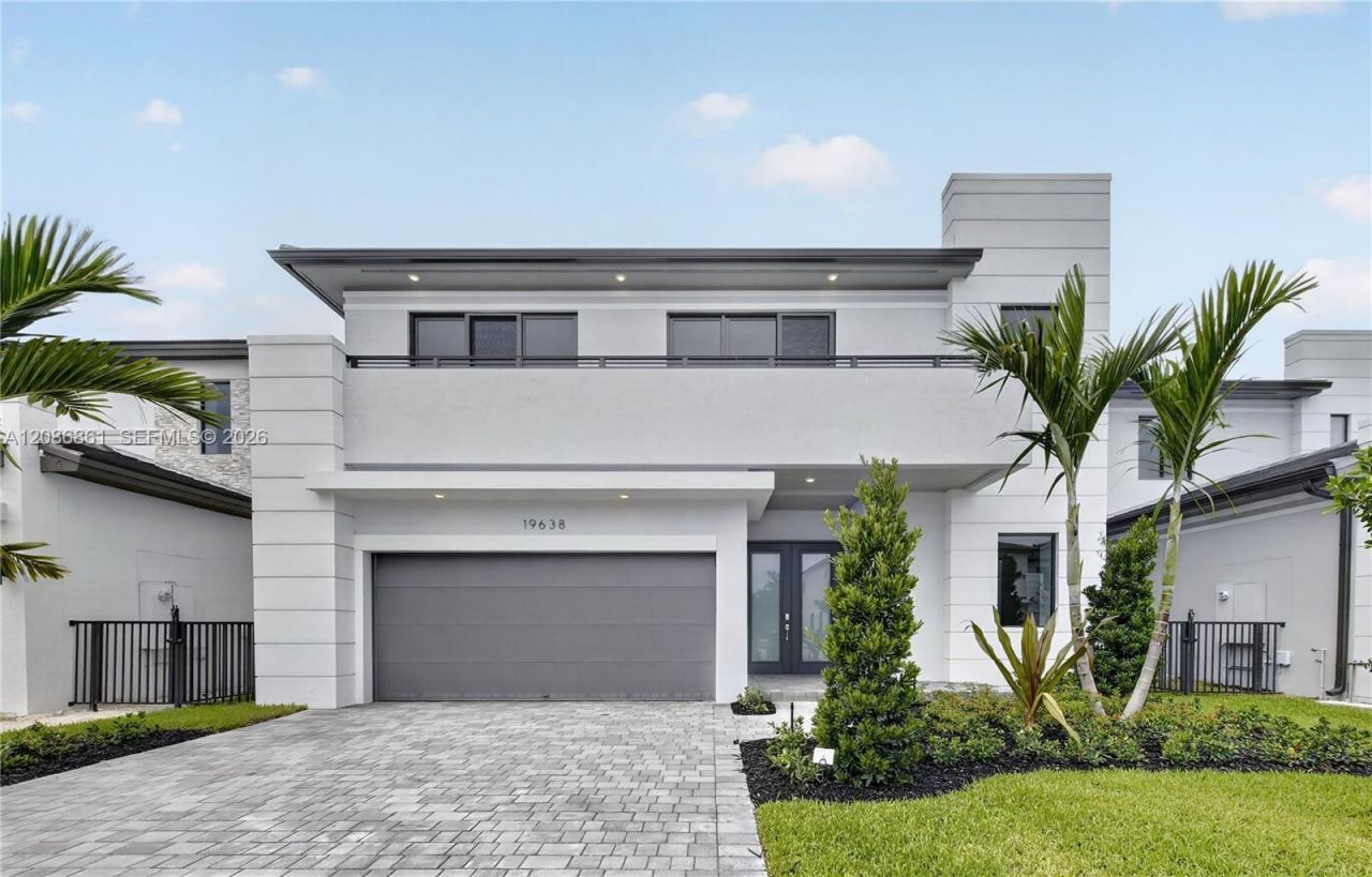 19638 NE 14th Ave , Unit 19638, Miami, FL 33179 Photo