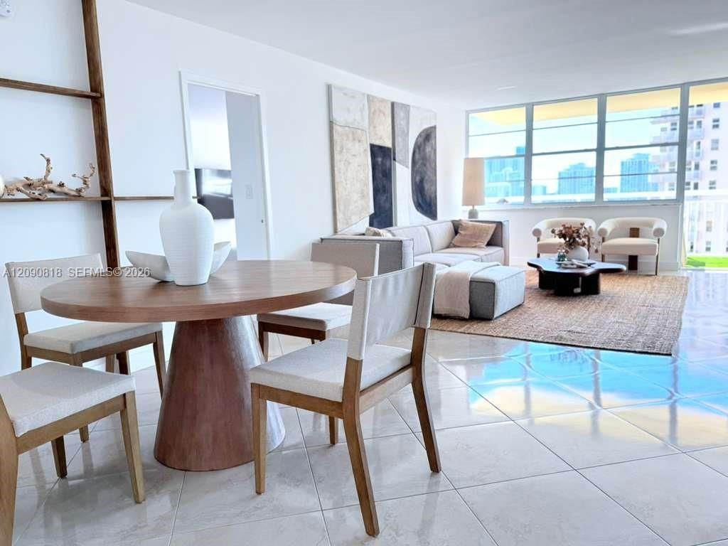 251 174th St , Unit 1712, Sunny Isles Beach, FL 33160 Photo
