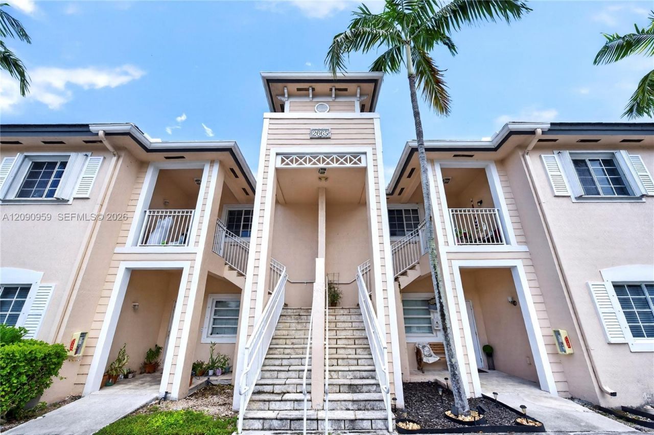 2665 NE 4th St , Unit 204, Homestead, FL 33033 Main Photo