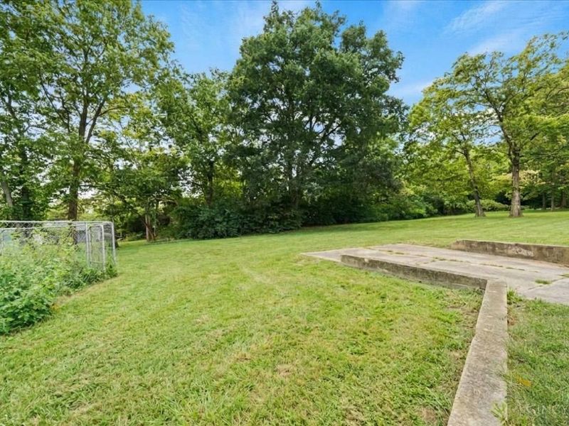 2307 Middletown Eaton Road, Madison Township, OH 45042 Photo 17