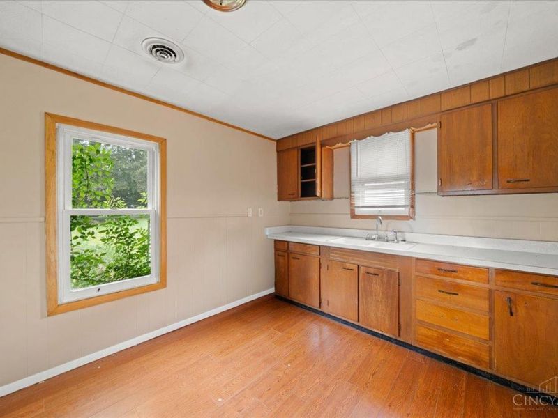 2307 Middletown Eaton Road, Madison Township, OH 45042 Photo 2