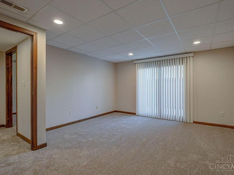 650 Leo Drive, Hamilton, OH 45013 Photo 14