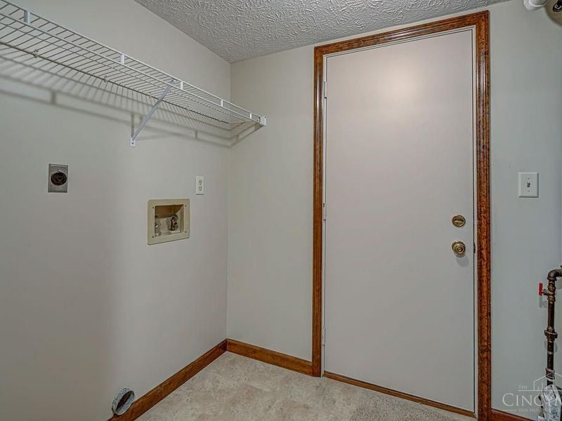 650 Leo Drive, Hamilton, OH 45013 Photo 18