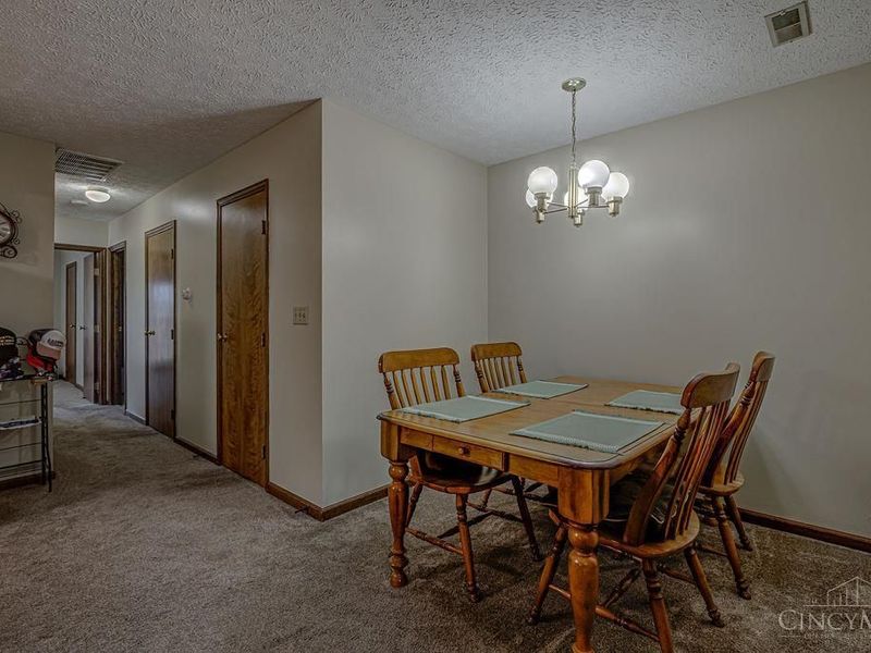 650 Leo Drive, Hamilton, OH 45013 Photo 21