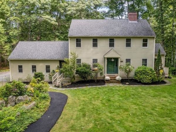9 Millstream Drive, Exeter, NH 03833