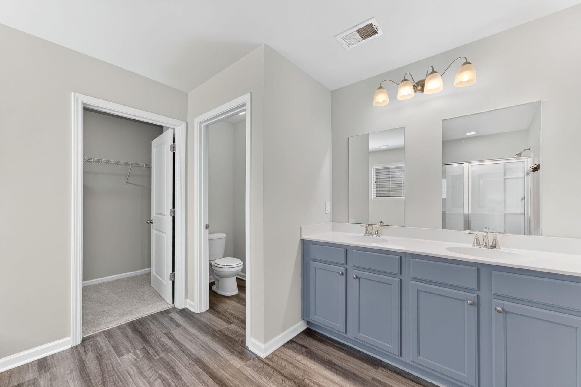 9674 Roseberry Street Photo 20