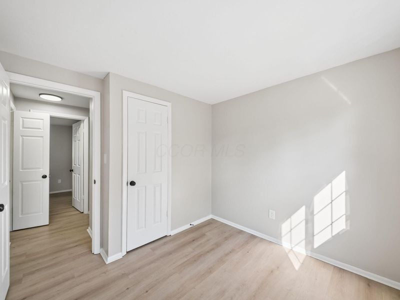 5000 Albany Drive , Columbus, OH 43232 Photo 13