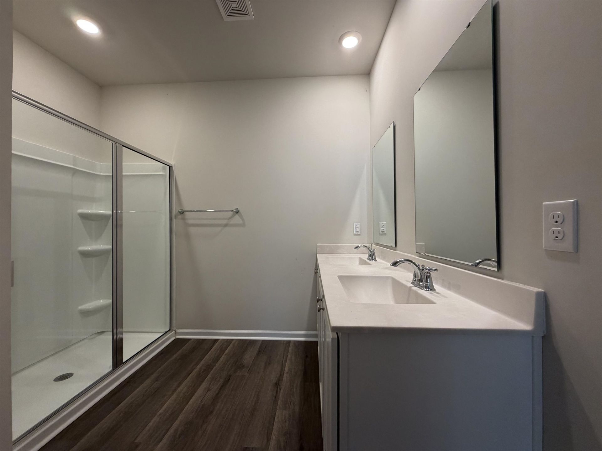 511 Meadowgrass Ct.  Photo 14