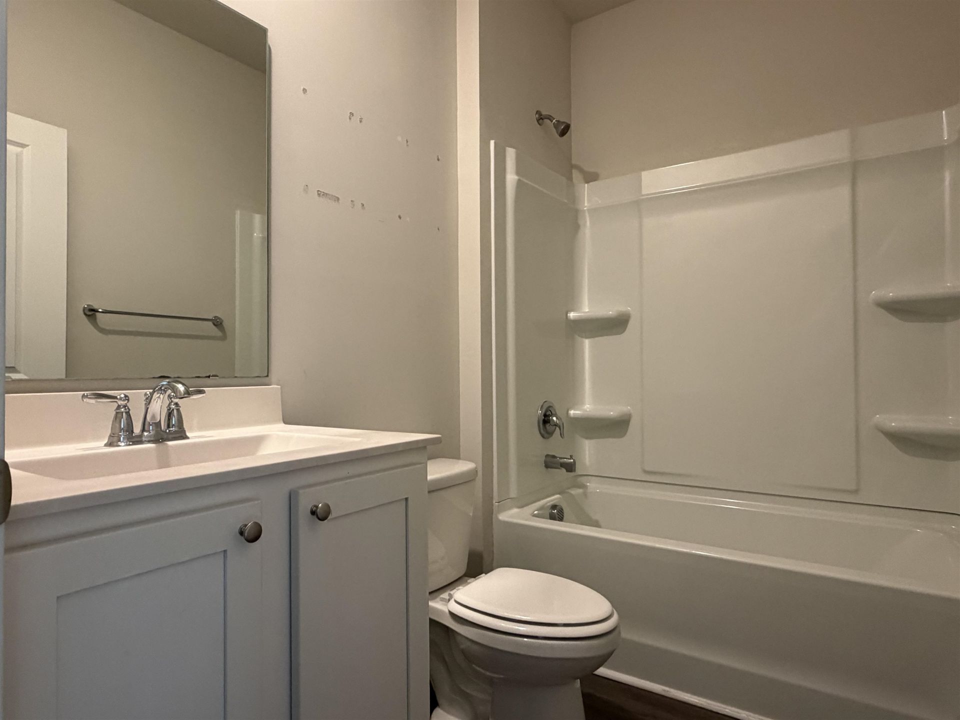 511 Meadowgrass Ct.  Photo 19