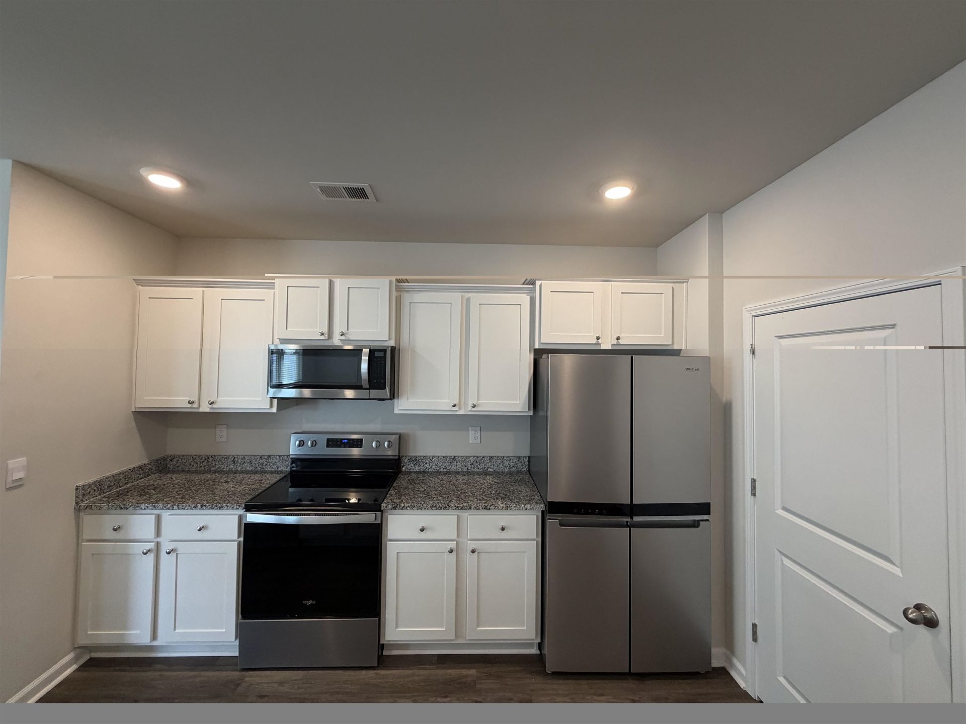 511 Meadowgrass Ct.  Photo 6