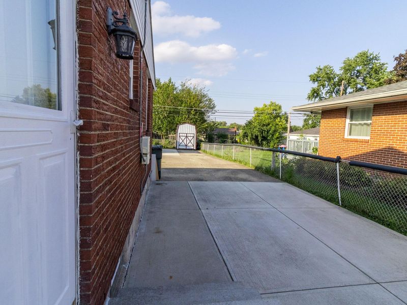 120 Ziegler Avenue, Columbus, OH 43207 Photo 4