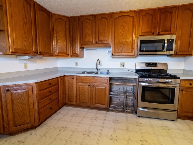 120 Ziegler Avenue, Columbus, OH 43207 Photo 7