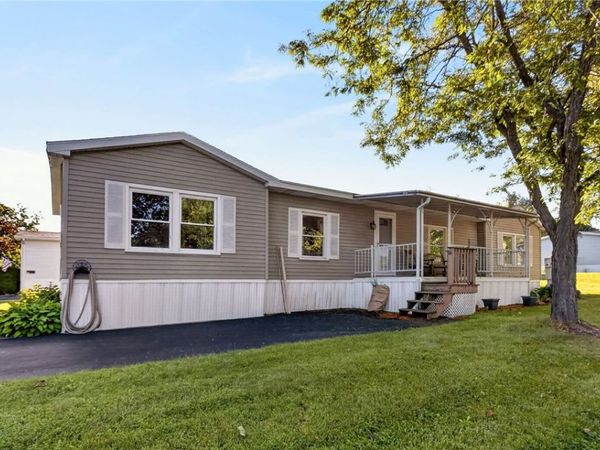6397 Kims Drive , Victor, NY 14564