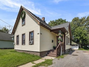 128 Weaver Street, Rochester, NY 14621