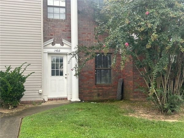 1402 N University , Russellville, AR 72801