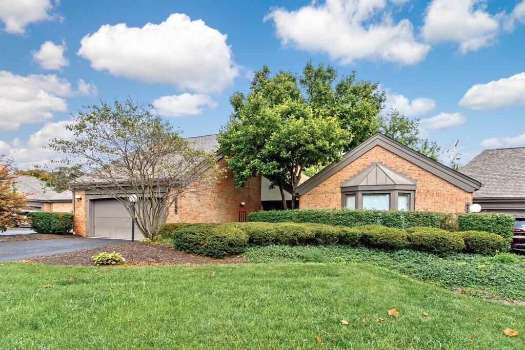 4766 Dierker Road, Unit 8, Upper Arlington, OH 43220 Main Photo
