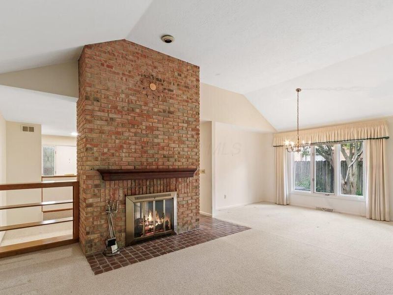 4766 Dierker Road, Unit 8, Upper Arlington, OH 43220 Photo 11
