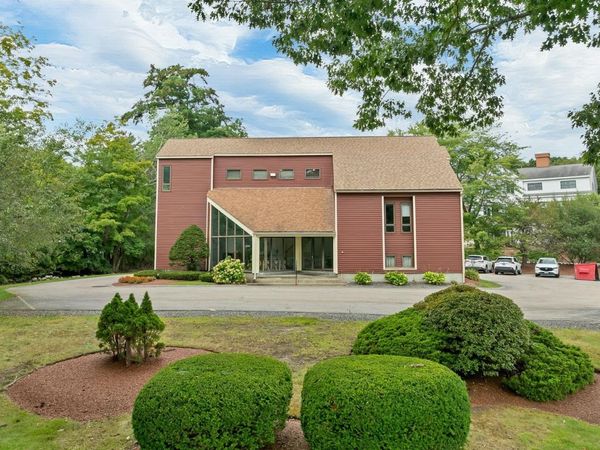 1 Buttrick Road, Londonderry, NH 03053