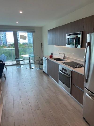1600 SW 1st Ave , Unit 811, Miami, FL 33129 Photo