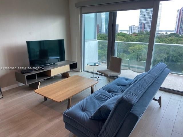1600 SW 1st Ave , Unit 811, Miami, FL 33129 Photo