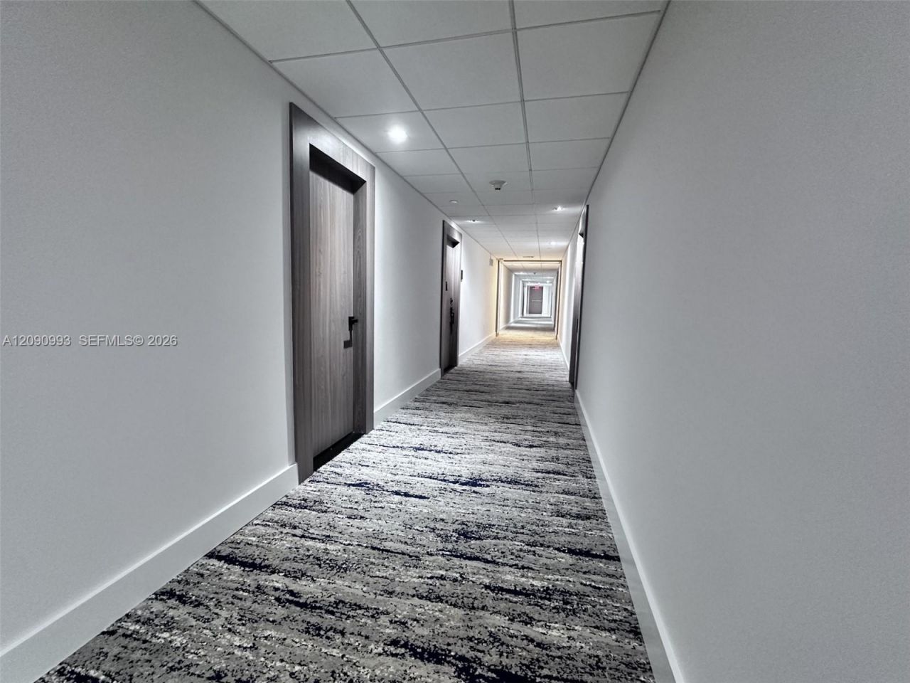 5825 Collins Ave, Unit 8E, Miami Beach, FL 33140 Photo